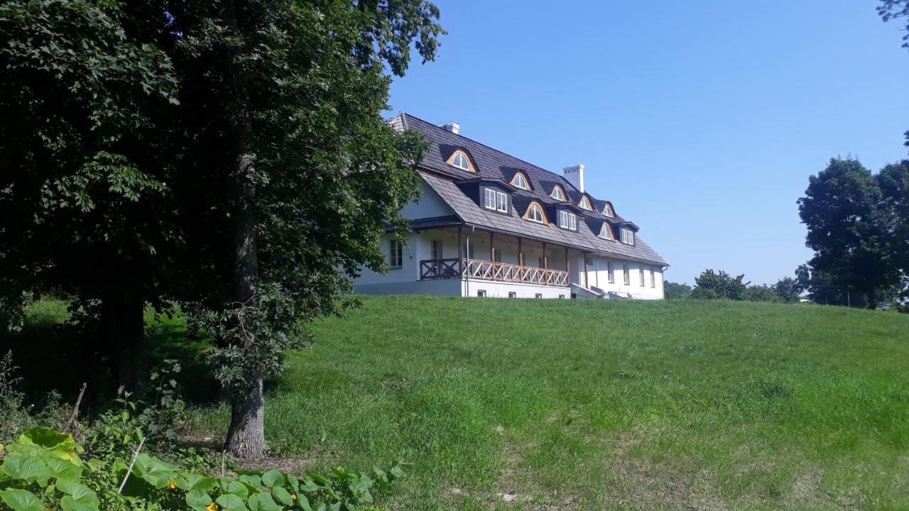 Bed and Breakfast Dwor Strzyzew Zelazowa Wola Экстерьер фото