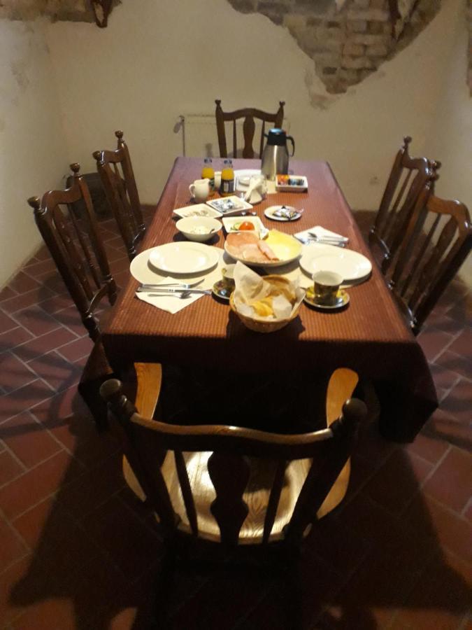 Bed and Breakfast Dwor Strzyzew Zelazowa Wola Экстерьер фото
