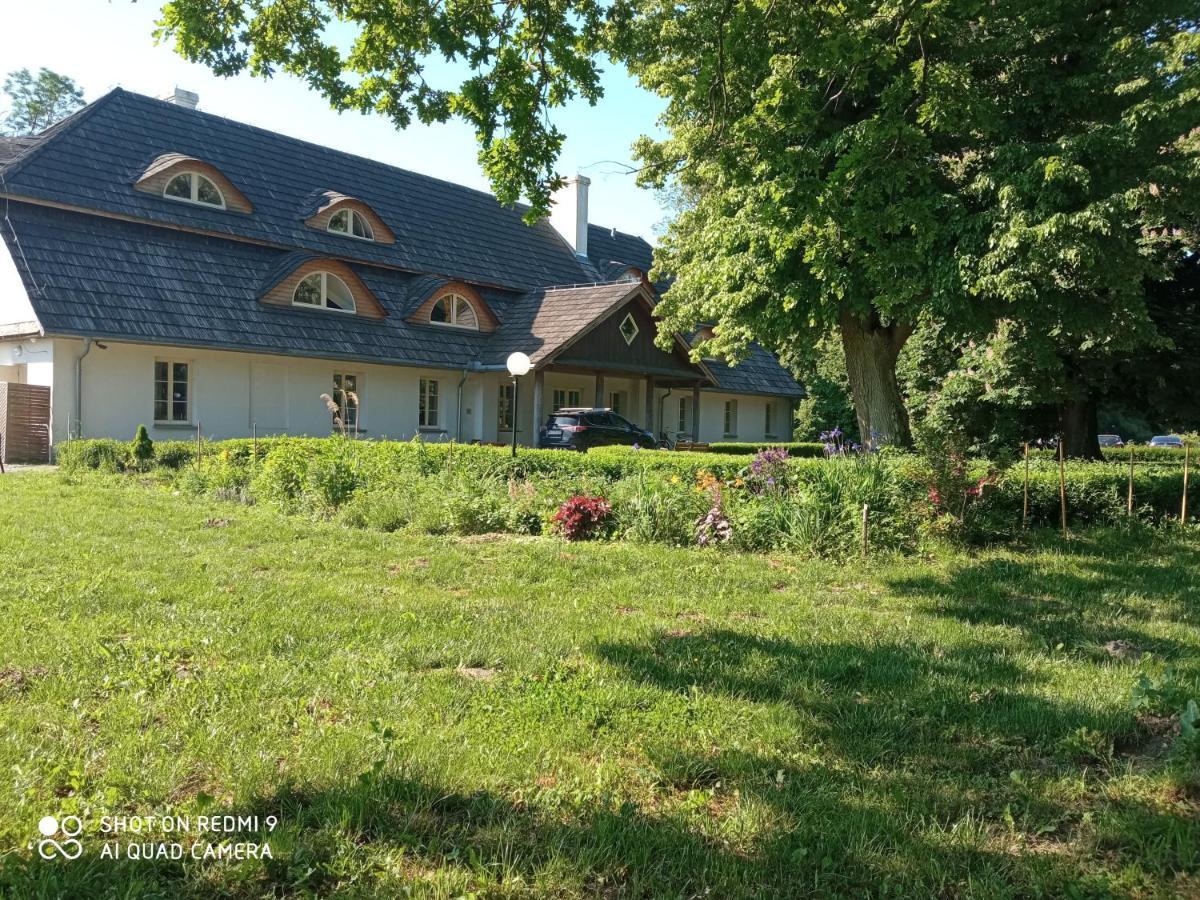 Bed and Breakfast Dwor Strzyzew Zelazowa Wola Экстерьер фото