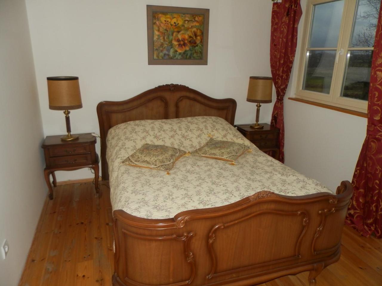 Bed and Breakfast Dwor Strzyzew Zelazowa Wola Экстерьер фото