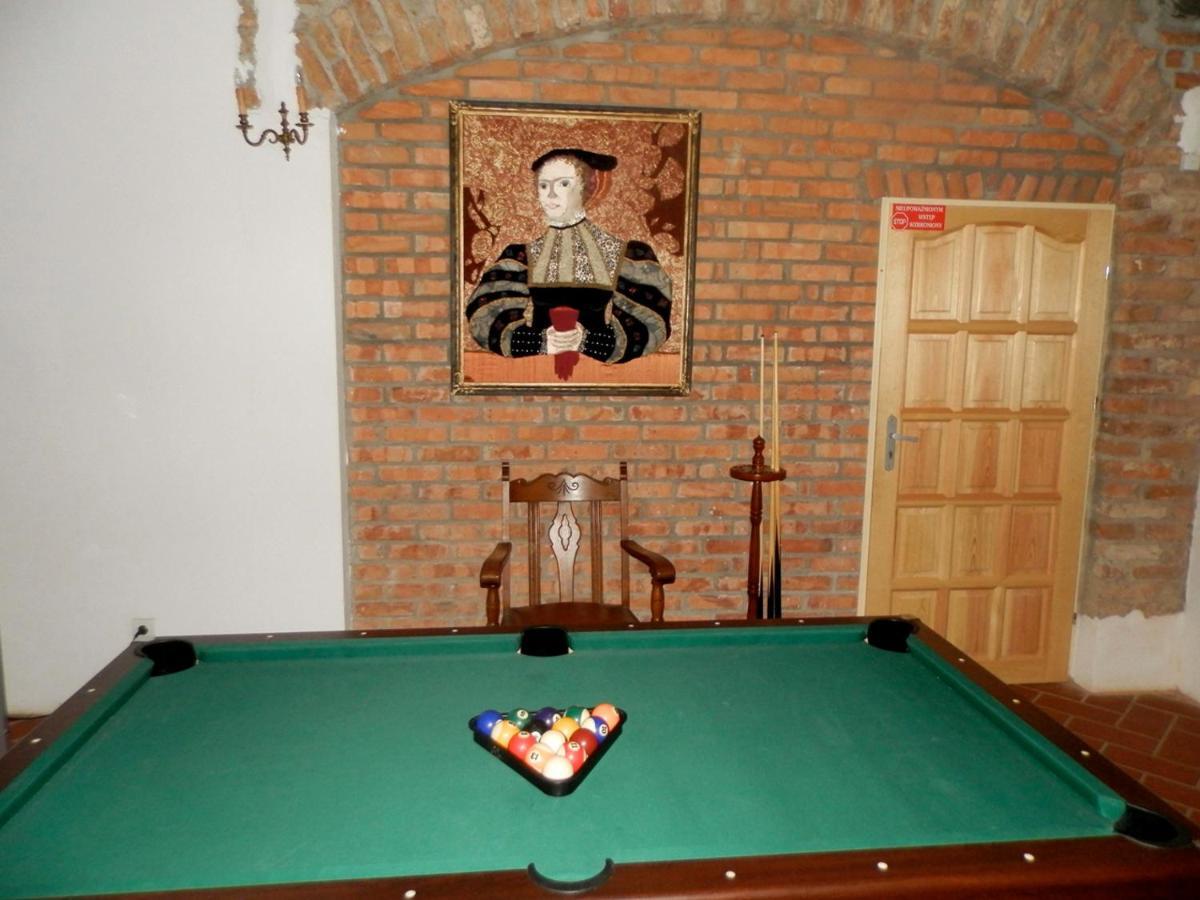 Bed and Breakfast Dwor Strzyzew Zelazowa Wola Экстерьер фото